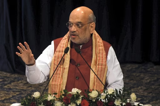 Kashmirnews22's tweet photo. Union Home Minister Amit Shah will visit Jammu and Kashmir on June 23 and 24 during which he will attend various development programmes in Jammu and Srinagar, sources said. (PTI) https://t.co/enwDFaXeDj