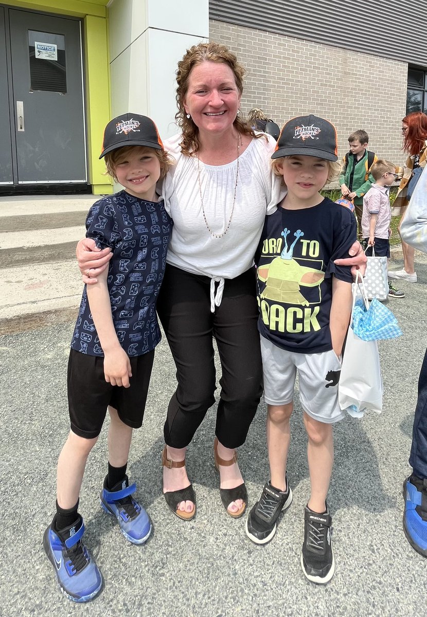 Big thanks to <a href="/kerrrivant/">Tracy Kerrivan</a> and the crew at <a href="/RoncalliSchool/">Roncalli Elementary</a>  for a great year