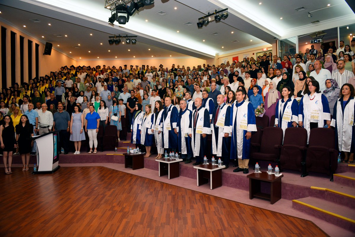 mcbu1992's tweet photo. #MCBÜSağlıkHizmetleriMeslekYüksekokulu 2022-2023 👩‍🎓👨‍🎓 #mezun larımızı yürekten kutluyor, yaşamlarındaki yeni yolculuklarında başarılar diliyoruz
@saglikbakanligi
#ManisaCelalBayarÜniversitesi #MCBÜ #MCBÜsağlık #MCBÜmyo #MCBÜMezuniyet #MCBÜmezun #MCBÜmezunları #MCBÜönlisans #MYO https://t.co/FsxhDkFAyb