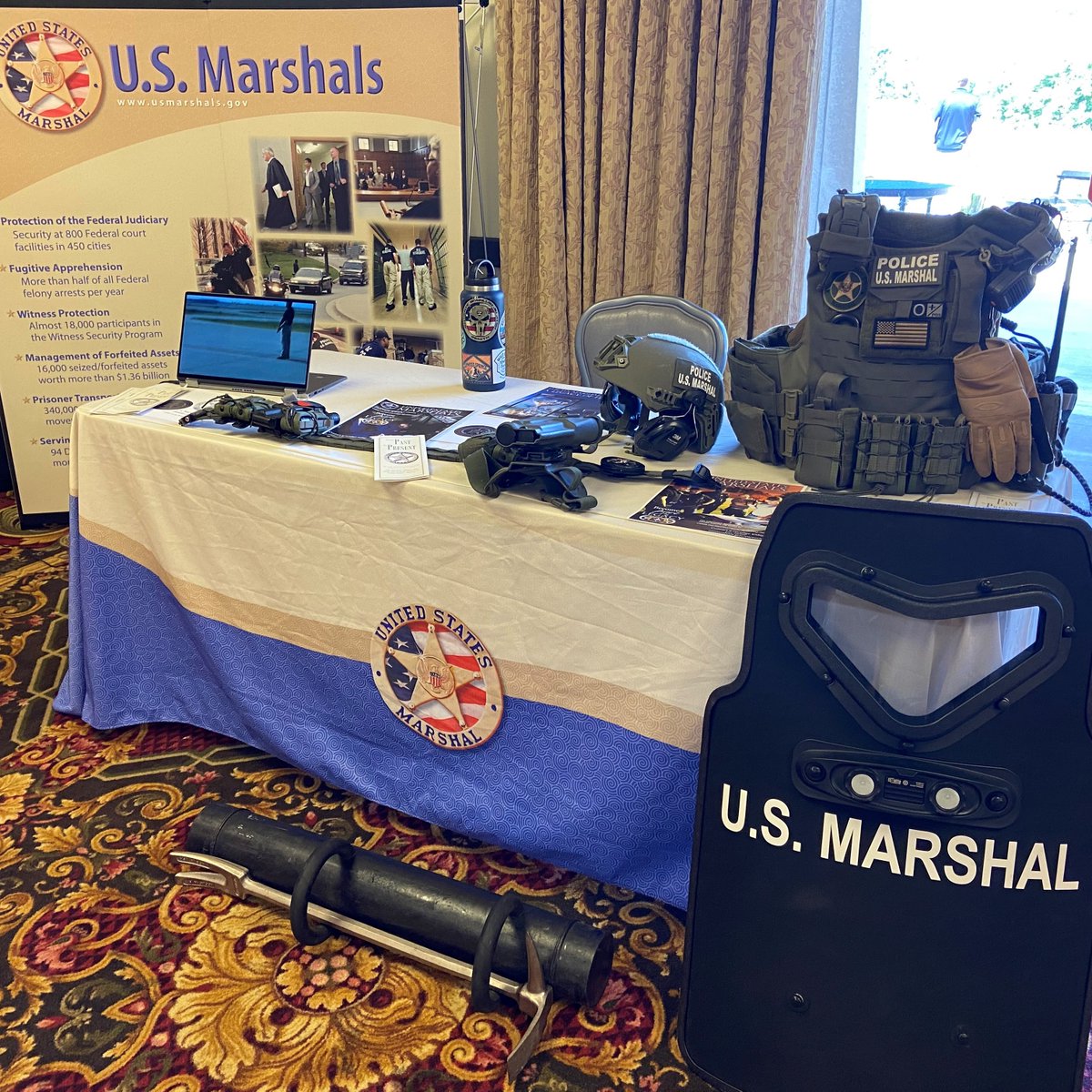 USMSDenver's tweet image. Our recruiters are out at the #SoldierForLife Transition Assistance Hiring Event at #FortCarson today. Come out and see us! We'll be here until 2:00pm this afternoon. #FtCarson #ColoradoSprings #BeTheDifference