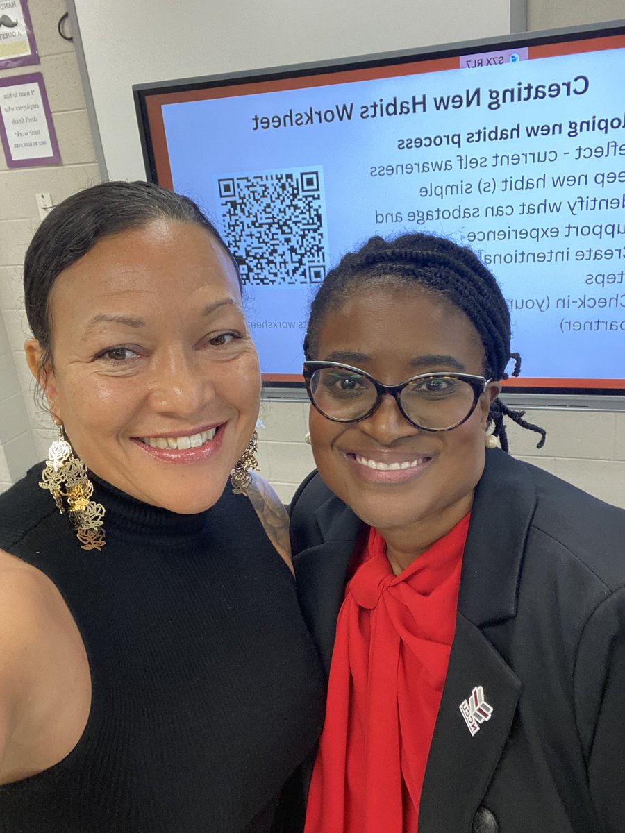 Dr. Lakisha Rice’s session was the perfect closing to Summer Leadership with @CumberlandCoSch. She told us, “You are at the table.” She challenged us to excavate the thinking that is holding us back from success, and to “Make your practice public.” #womenleaders