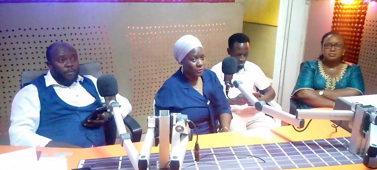 KampalaPdm's tweet photo. KAMPALA  PDM STATE OF READINESS.
HAPPENING NO.

Kampala PDM Focal Person #HajatiAsiaNabisere, Kawempe DRCC #MulangiraJjuuko &amp; Deputy National Coordinator PDM Addressing @JovrineKaliisa . The State of Readiness On #TopRadio89.6Fm.  @KCCAUG @KCCAED
@kyofakabuye2 @HajjatMinsa https://t.co/j0kgnLKeG2