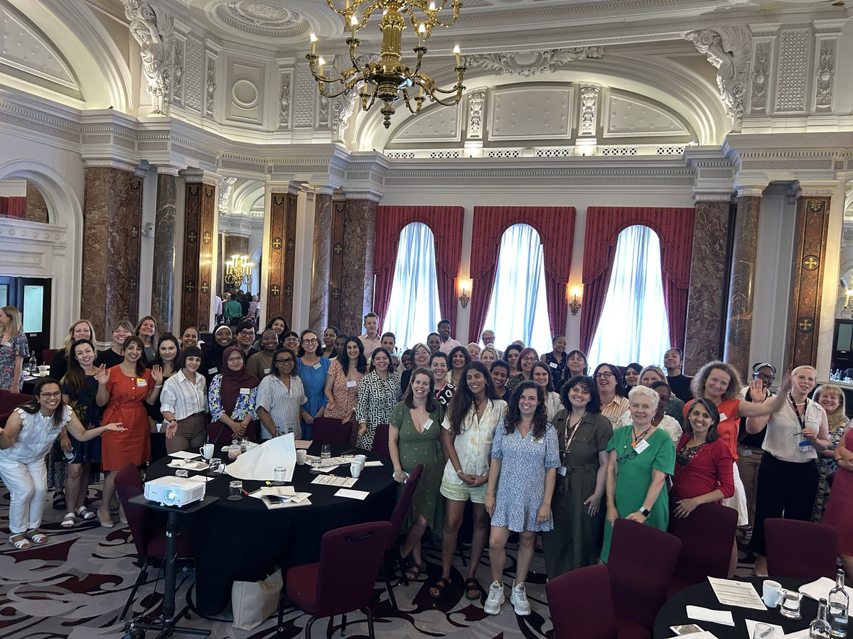 ZENAB BARRY tweet media