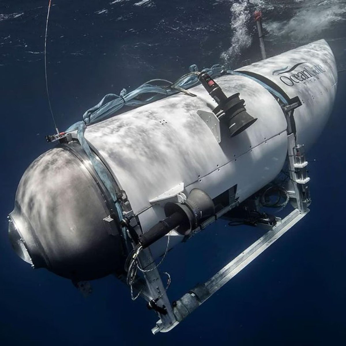 I hope a miracle happens. The "Titanic submersible" incident profoundly demonstrates the insignificance of human beings in the face of the deep sea.🙏🙏🙏