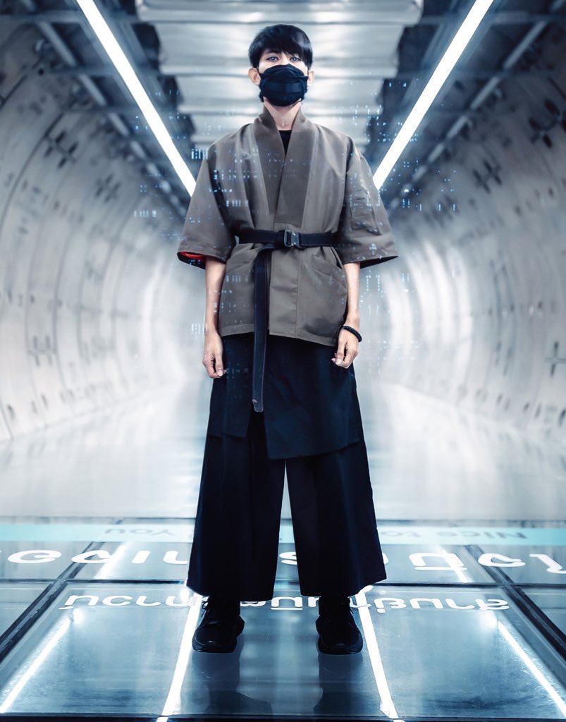 artisticx_'s tweet photo. Techwear Bangkok ✨ https://t.co/X6dMCi2IUd