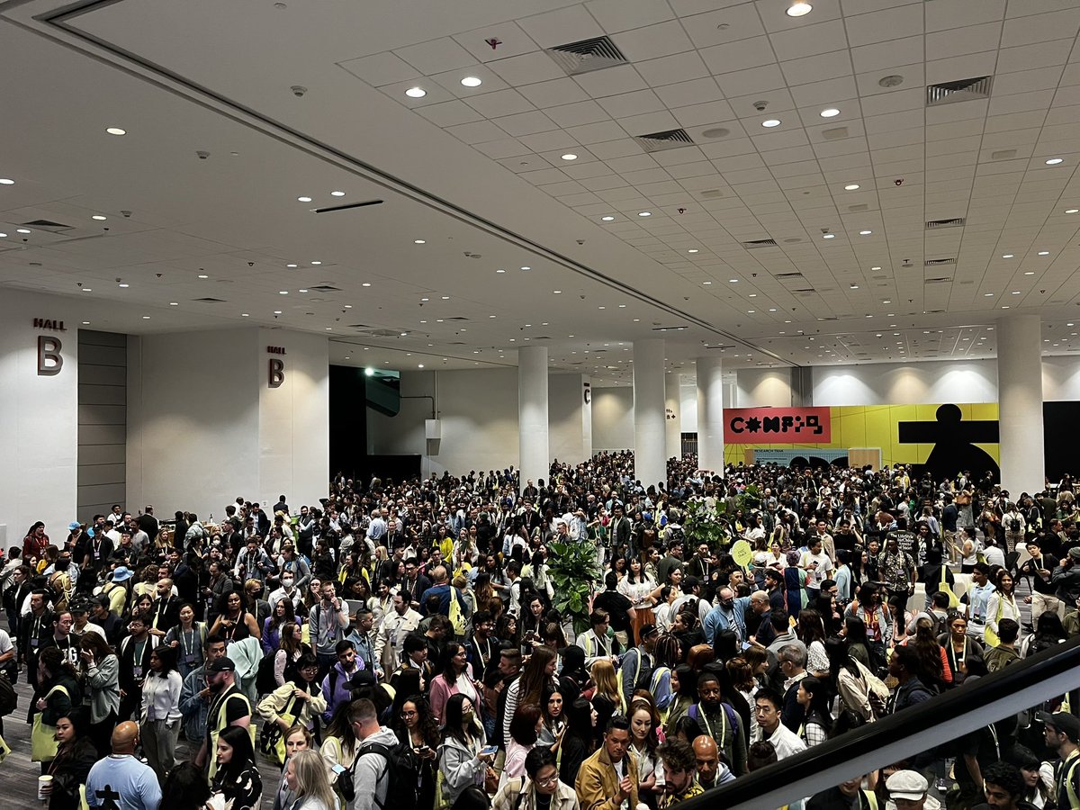 ishadesign's tweet photo. saw this pic from config and immediately freaked out about the sheer volume of product designers that exist in the world https://t.co/83pr9sbnOj