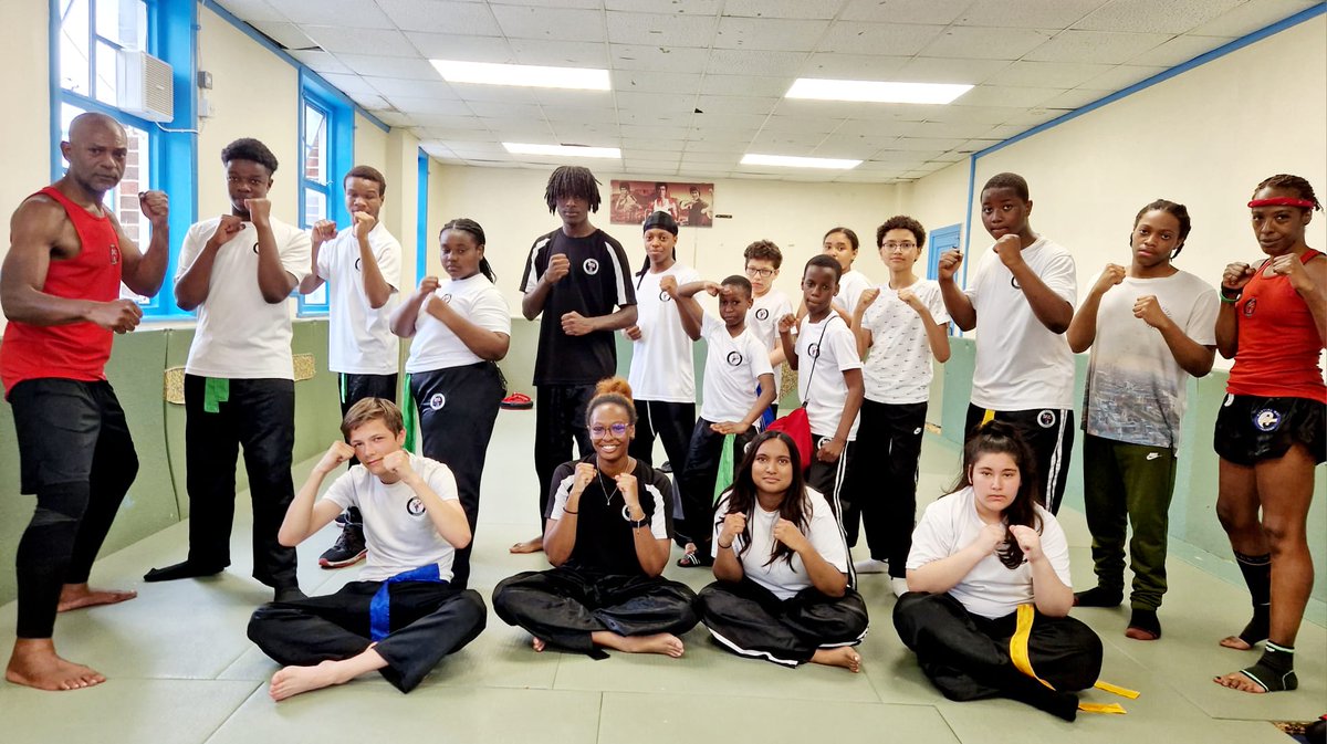 Team #TKBAJrs #TottenhamKickboxingAssociation
#youngpeople #sport #stayactive #LiveHealthy #kickboxing #martialarts #training #children #mentoring #community #Tottenham #Haringey #NorthLondon