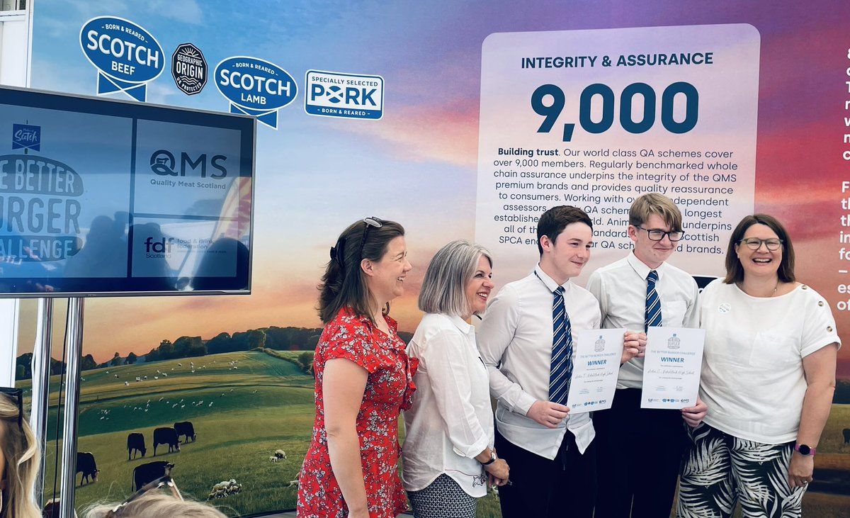 Miss Miller tweet media