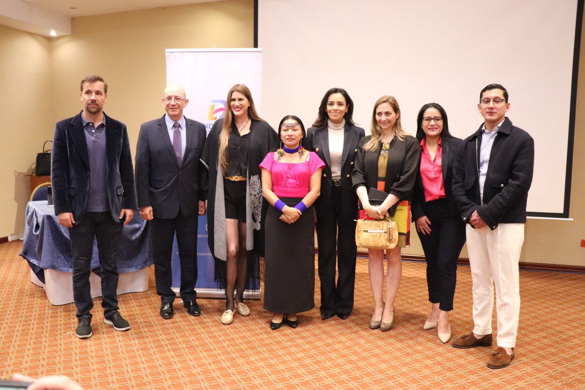 Parlamento Andino - Ecuador (@ecparlandino) on Twitter photo Con la presencia de Parlamentarios <a href="/CristinaReyesec/">Cristina Reyes Hidalgo</a> <a href="/PaulDesamblanc/">Paúl Desamblanc Cañadas</a> y <a href="/MirianLiduvinaC/">Mirian Liduvina Cisneros</a> Vicepresidenta del #ParlamentoAndino se realizó el conversatorio Hecha la ley, NO a Las Trampas. Con la presencia de Parlamentarios <a href="/CristinaReyesec/">Cristina Reyes Hidalgo</a> <a href="/PaulDesamblanc/">Paúl Desamblanc Cañadas</a> y <a href="/MirianLiduvinaC/">Mirian Liduvina Cisneros</a> Vicepresidenta del #ParlamentoAndino se realizó el conversatorio Hecha la ley, NO a Las Trampas.