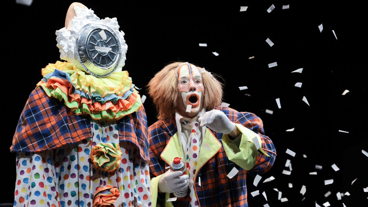 James & Jamesy (@jamesandjamesy) on Twitter photo #EasyAsPie takes <a href="/Toronto_Fringe/">Toronto Fringe</a> July 5-12! 🥧
A pie... A face... How hard could it be? British comedy darlings James & Jamesy don clown attire and attempt to conquer this classic of comedy. They fail.
BEST OF FEST + CRITICS' PICK <a href="/OrlandoFringe/">Orlando Fringe</a>
🎟 fringetoronto.com/fringe/show/ja… #EasyAsPie takes <a href="/Toronto_Fringe/">Toronto Fringe</a> July 5-12! 🥧
A pie... A face... How hard could it be? British comedy darlings James & Jamesy don clown attire and attempt to conquer this classic of comedy. They fail.
BEST OF FEST + CRITICS' PICK <a href="/OrlandoFringe/">Orlando Fringe</a>
🎟 fringetoronto.com/fringe/show/ja…