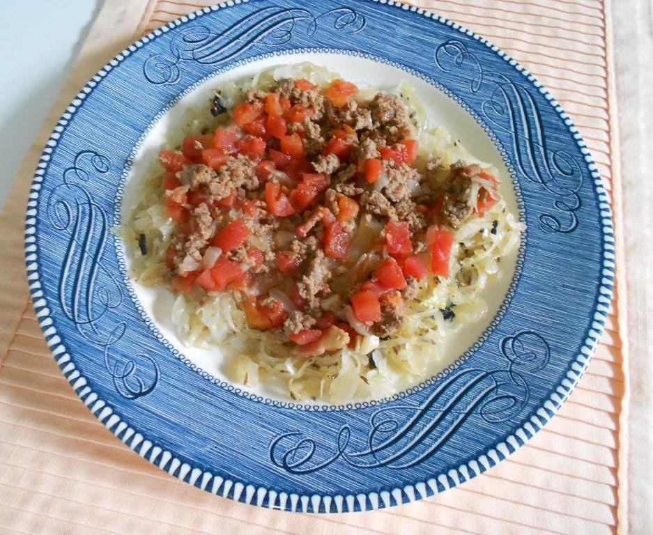 If U want something deliciously different &amp; easy 4 dinner, try my <a href="/butcherbox/">ButcherBox</a> #groundbeefandsauerkraut casserole. It also has bacon, onions, garlic,  tomatoes, fennel seed along with final layer of seasoned sauerkraut. #Recipe <a href="/BeautyCooksKiss/">Mary B.</a>  
 beautycookskisses.com/2023/06/how-to…