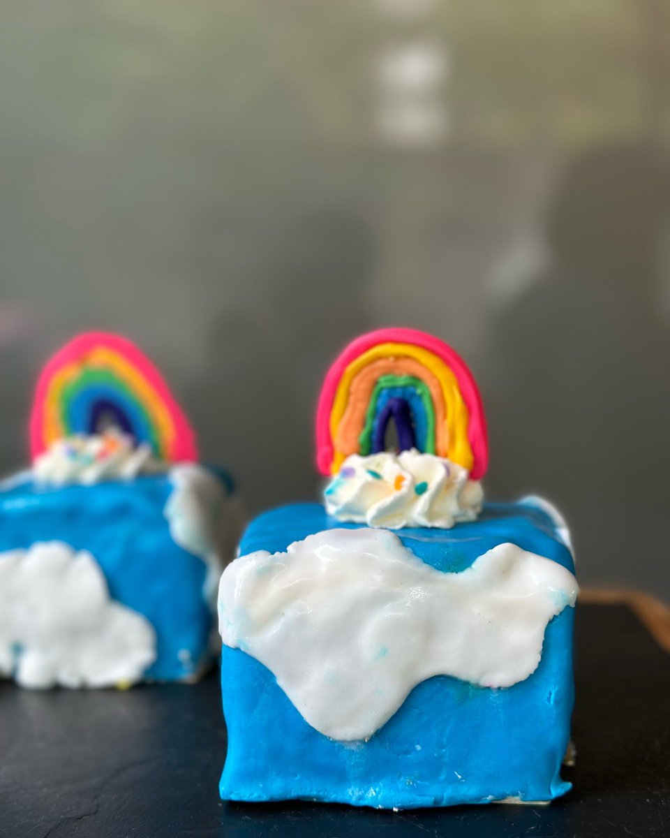 Sun in my Belly tweet media