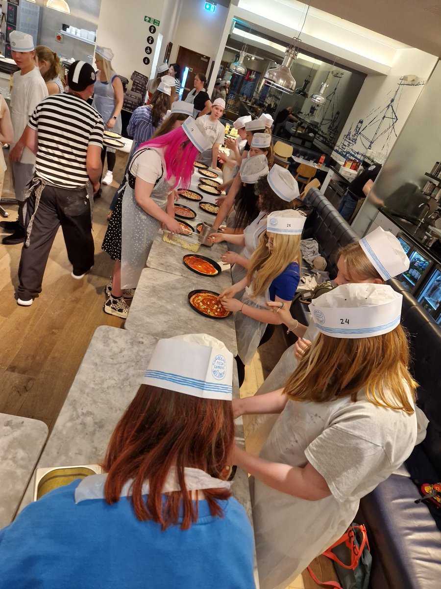 Miss Harkin tweet media