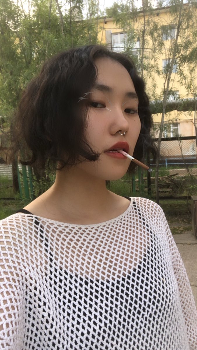xxxx_aiiii's tweet photo. Покажите фотку, которая лучше всего отражает вашу личность по вашему мнению https://t.co/QvGxQAnegh