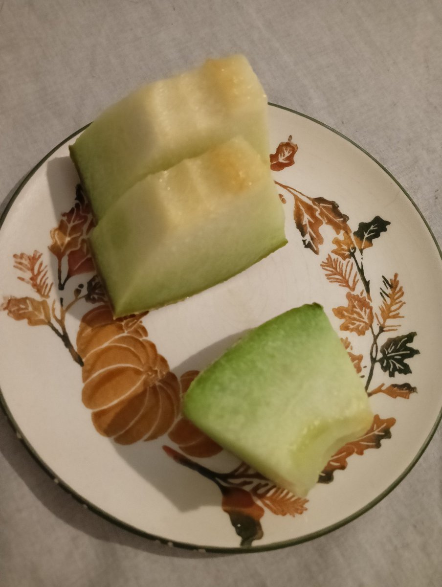 perfectisbones's tweet image. Dinner around 450 calories