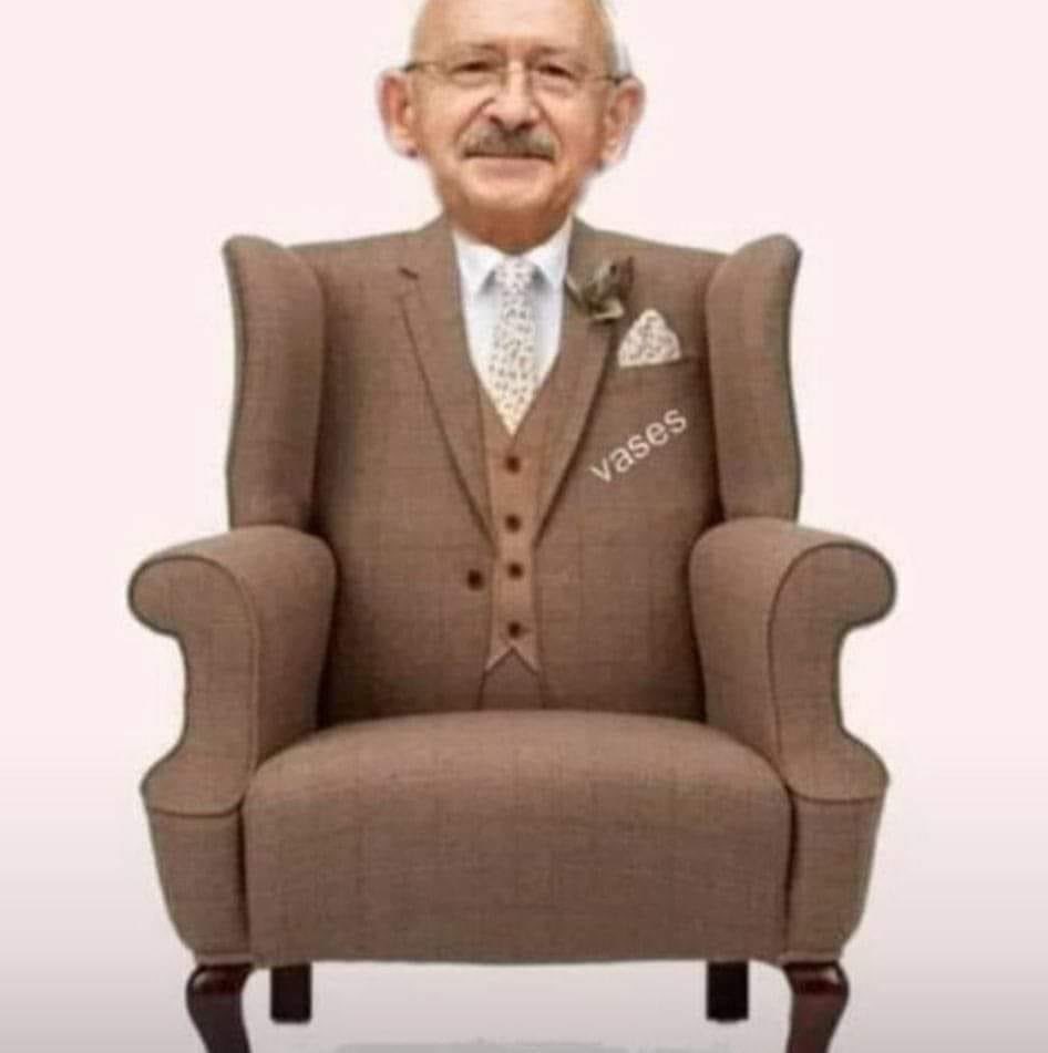 TradeQuoter's tweet photo. @kilicdarogluk derdin çok büyük be dede https://t.co/8vXN90pinB