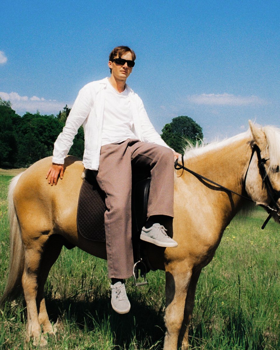 New music out today ⭐️⭐️ First release as an independent artist in many years 😇 A lot more music ahead, excited to finally share with you