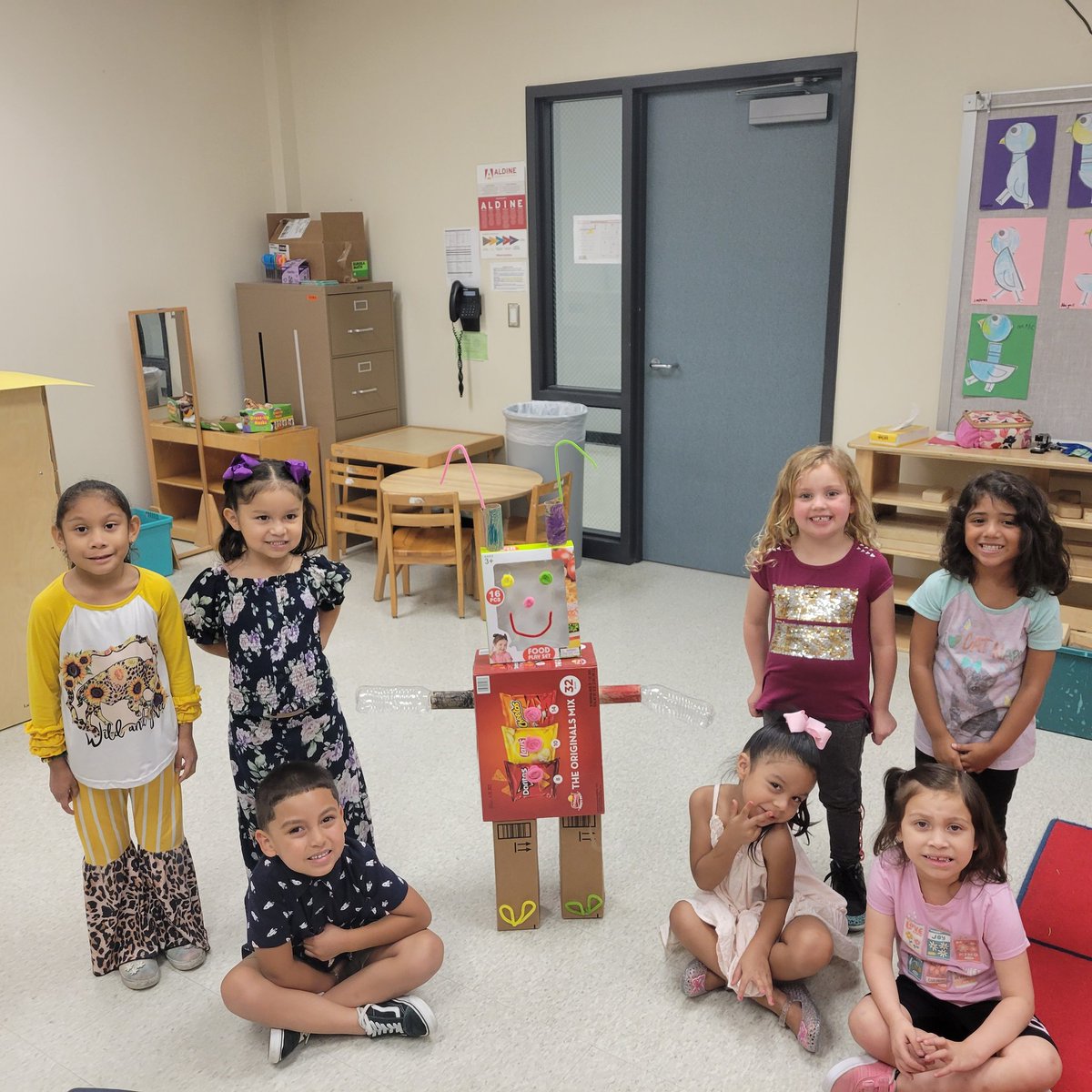 MrsLavergne20's tweet photo. Mission completed, and robots are finished. #WeRush #Hinojosa #Keeble #Aldineconnected #STEM #ScubaDivingRobot @Hinojosa_AISD @Keeble_AISD @kojessie @JulieSustaita2 @brainardjill @msburnsaldine https://t.co/sdWvJkMWIC