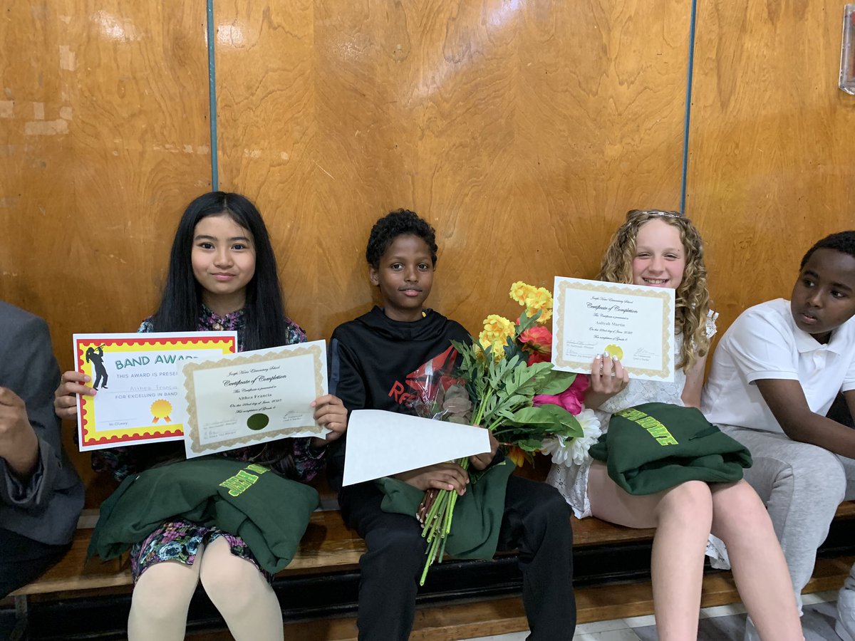 Sharon Paris tweet media