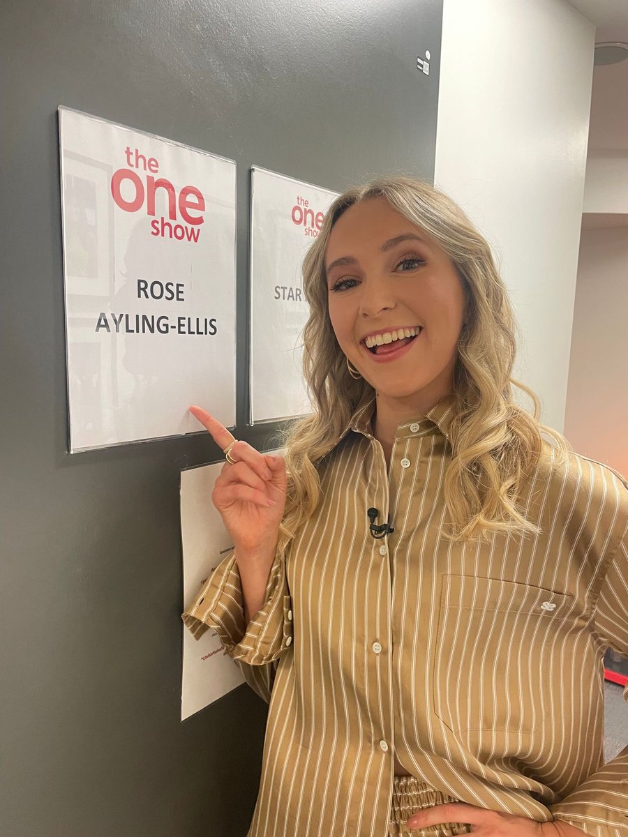 🤩 @RoseAylingEllis is here and #TheOneShow ready 💁‍♀️ Watch live now 👉 bbc.in/3NIg6NS