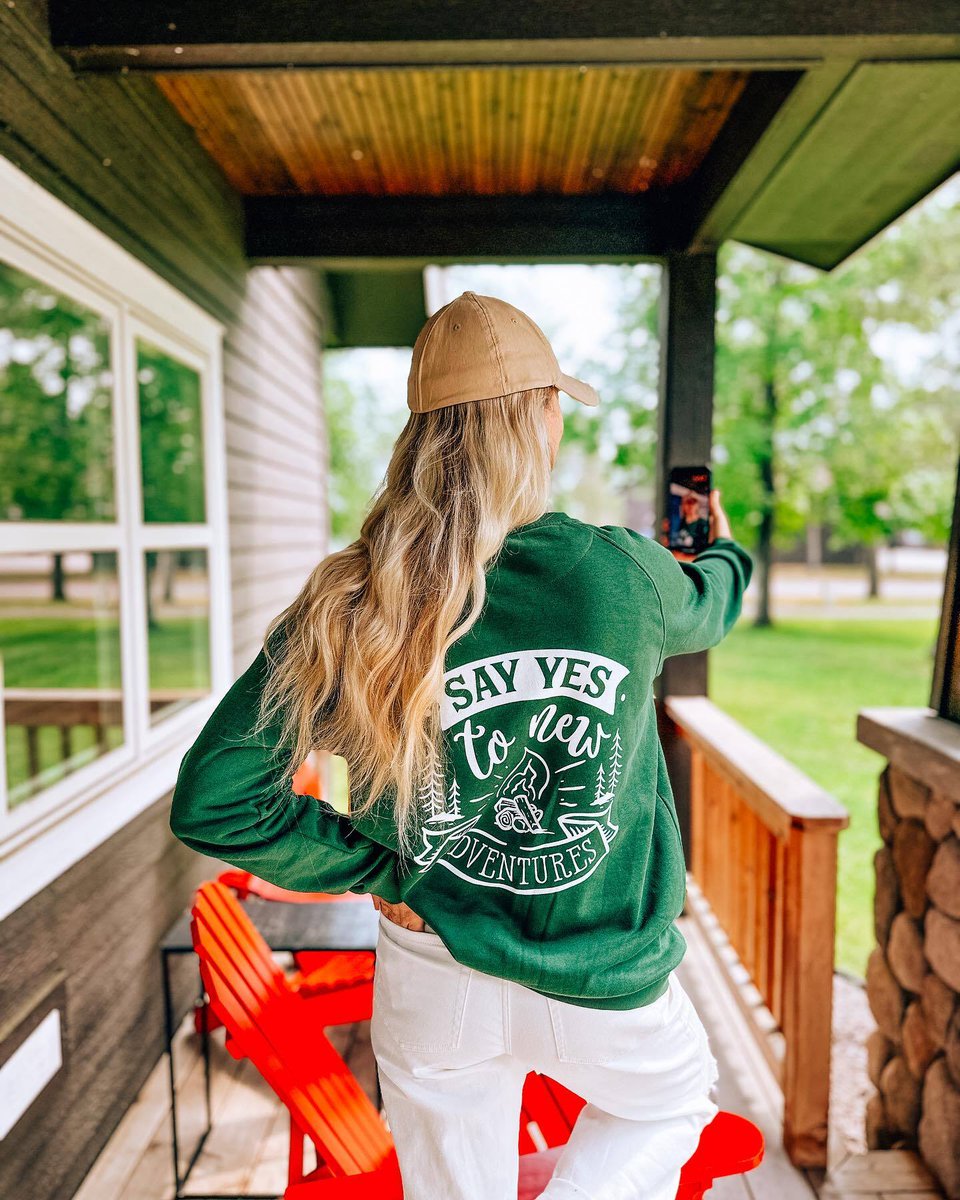 everyavenuelife's tweet image. This album is titled “UPNORT” (comment if you are from MN and you get it)
all sweatshirts and tees by @melodylaneshop 
.
.
.
.
#minnesota #upnorth #minnesotastyle #minnesotalife #minnesotaexposure #brainerd