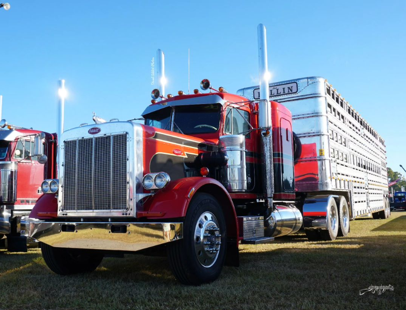 LubeZoneInc's tweet photo. Last year at the 2022 Draggin and Pullin In The Pines Truck Show in Lufkin, TX π₯
πΈ: @diesel_addict_photos
πππ π π€πͺπ§ ππ€π£π©ππ£π©? ππ€π‘π‘π€π¬ πͺπ¨! π₯π@LubeZoneInc #LubeZone #FastIsBack #peterbilt359 #peterbilt379 #peterbilt389 #peterbilttrucks #peterbilttruck https://t.co/gPP0K1tL9p
