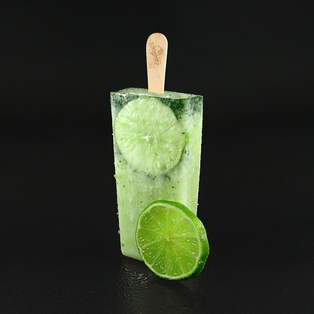 Paleartesanal's tweet photo. @Rosanagom Toma, una paleta de mojito, con limón, yerbabuena y un toque de RON, para celebrar, consulta en tu tienda más cercana para saber la disponibilidad :) https://t.co/bZNQIrYylt