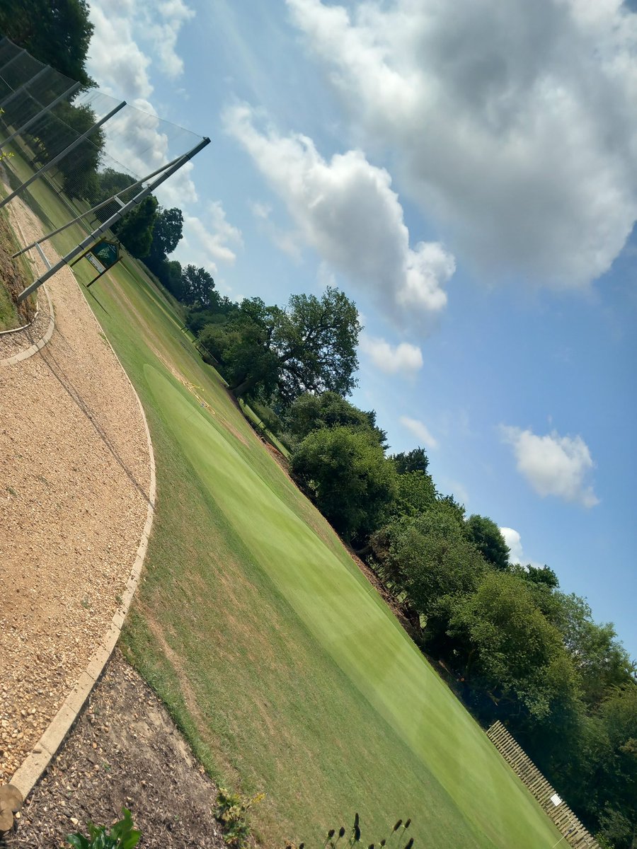 Another gorgeous day for golf and the course is playing superb! Don't forget our Mid Summer Open on Sunday .... sign up closes midday tomorrow (Friday 23/6). Enter on our website : worldhamgolfclub.co.uk/opens #golfinhampshire #golfing #golfcompetitions #golfopen #hampshiregolf