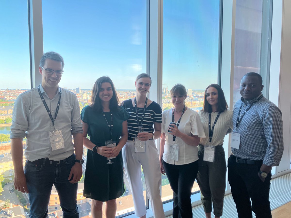 Fiona Popp (@fio_ppp) on Twitter photo About last week's #EWGCCE 47th annual meeting in #Copenhagen: it has been a pleasure to present my work (and especially to be honored with a poster prize!) and discuss with so many enthusiastic colleagues!
Thanks to the organisers and <a href="/dzhk_germany/">DZHK Germany</a> for the support!
<a href="/escardio/">European Society of Cardiology</a> 🔬 About last week's #EWGCCE 47th annual meeting in #Copenhagen: it has been a pleasure to present my work (and especially to be honored with a poster prize!) and discuss with so many enthusiastic colleagues!
Thanks to the organisers and <a href="/dzhk_germany/">DZHK Germany</a> for the support!
<a href="/escardio/">European Society of Cardiology</a> 🔬