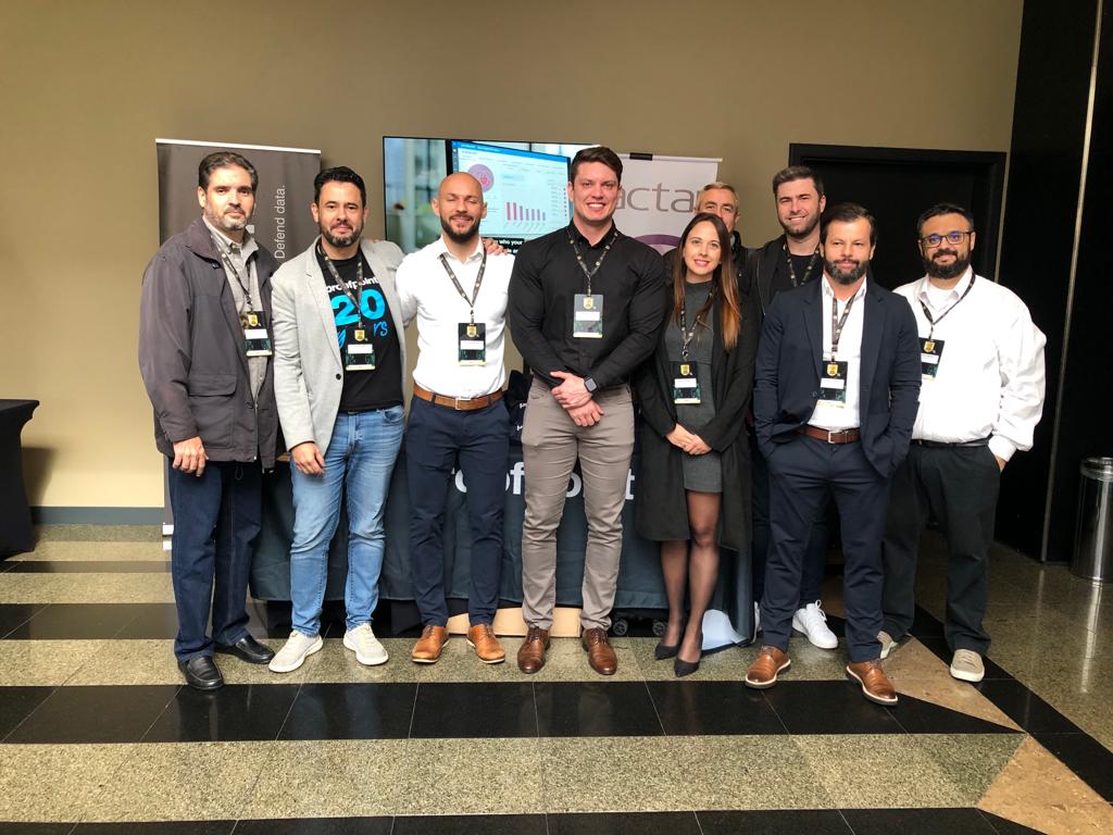 ACTAR_'s tweet photo. A ACTAR está participando como patrocinador do evento Security Leaders Porto Alegre. Estamos empolgados em compartilhar que estamos apresentando juntamente com nosso parceiro, a Proofpoint, sobre a importância da proteção de pessoas na era da #cibersegurança. https://t.co/fhOVVgFkwo