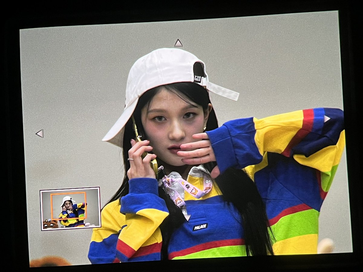 byfromis_9's tweet photo. 20230622 fromis_9 fan signing event (pre-view)

LEE SEO YEON

#fromis_9 #flover #이새롬 #송하영 #박지원 #노지선 #이서연 #이채영 #이나경 #백지헌 https://t.co/KuNbHe8iEY