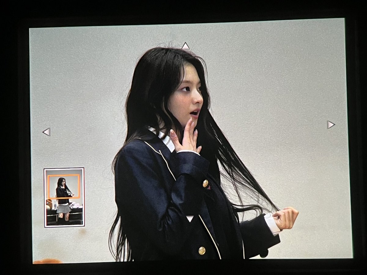 byfromis_9's tweet photo. 20230622 fromis_9 fan signing event (pre-view)

LEE NA GYUNG

#fromis_9 #flover #이새롬 #송하영 #박지원 #노지선 #이서연 #이채영 #이나경 #백지헌 https://t.co/BhV4XKk8iN