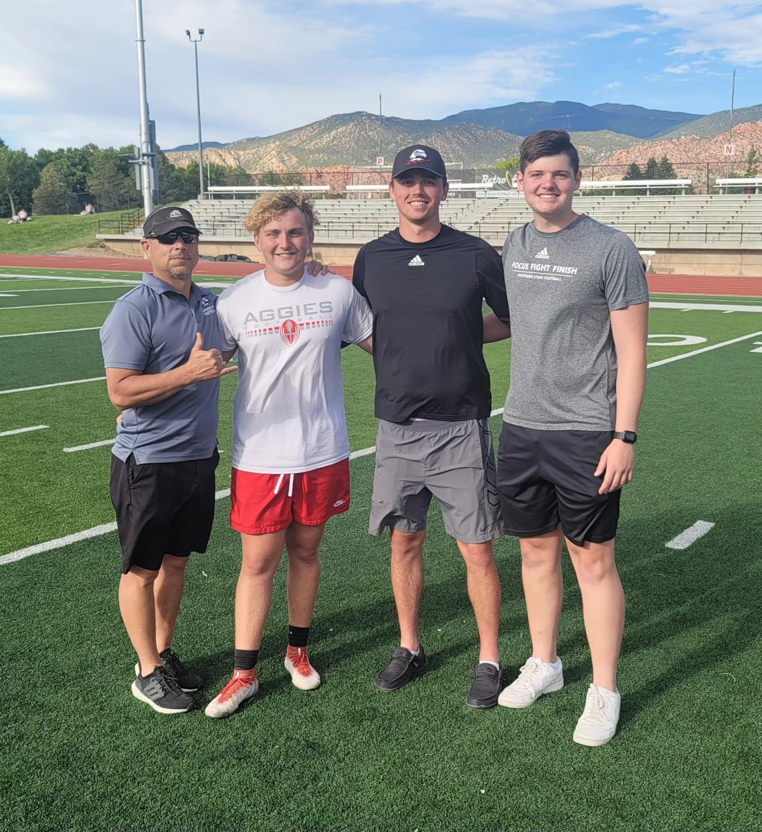 Jeau Vinatieri tweet media