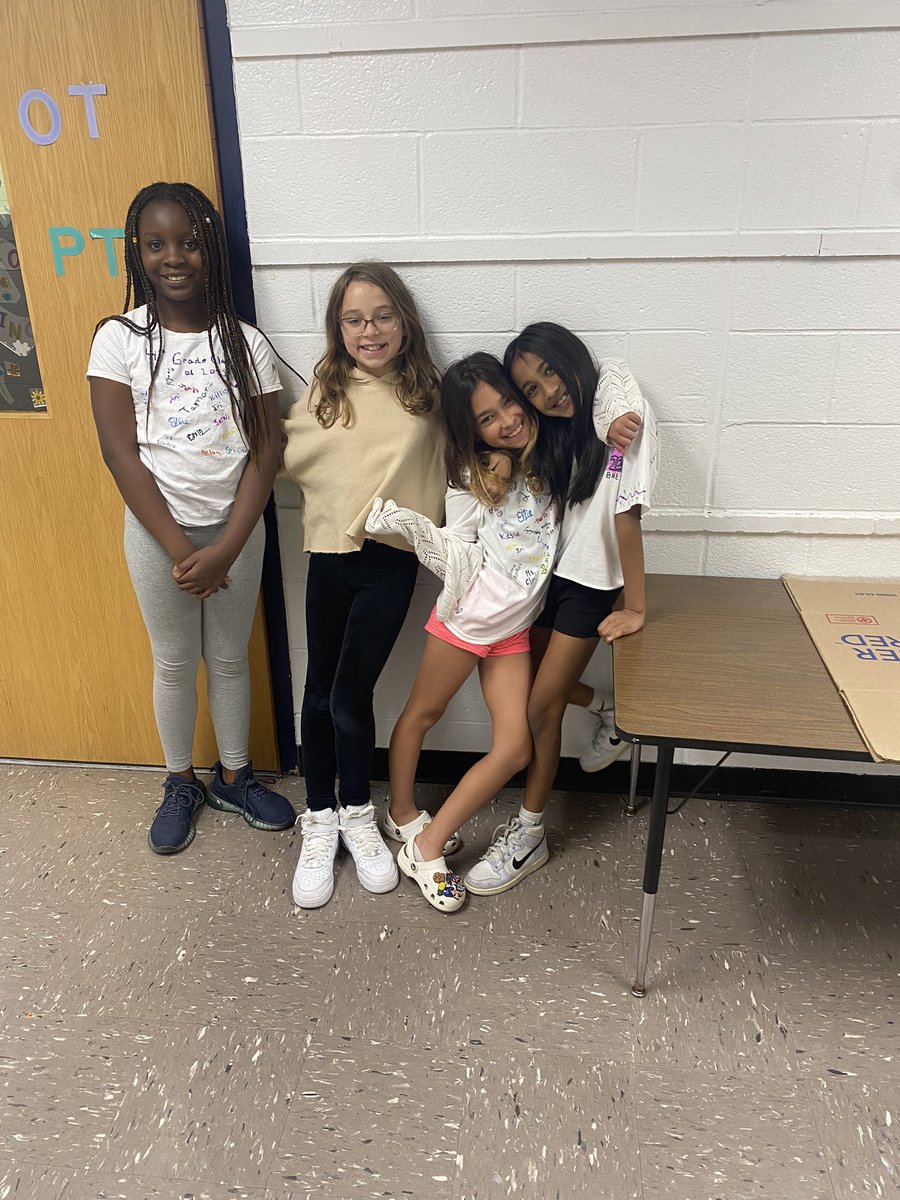 Kristin Santos tweet media