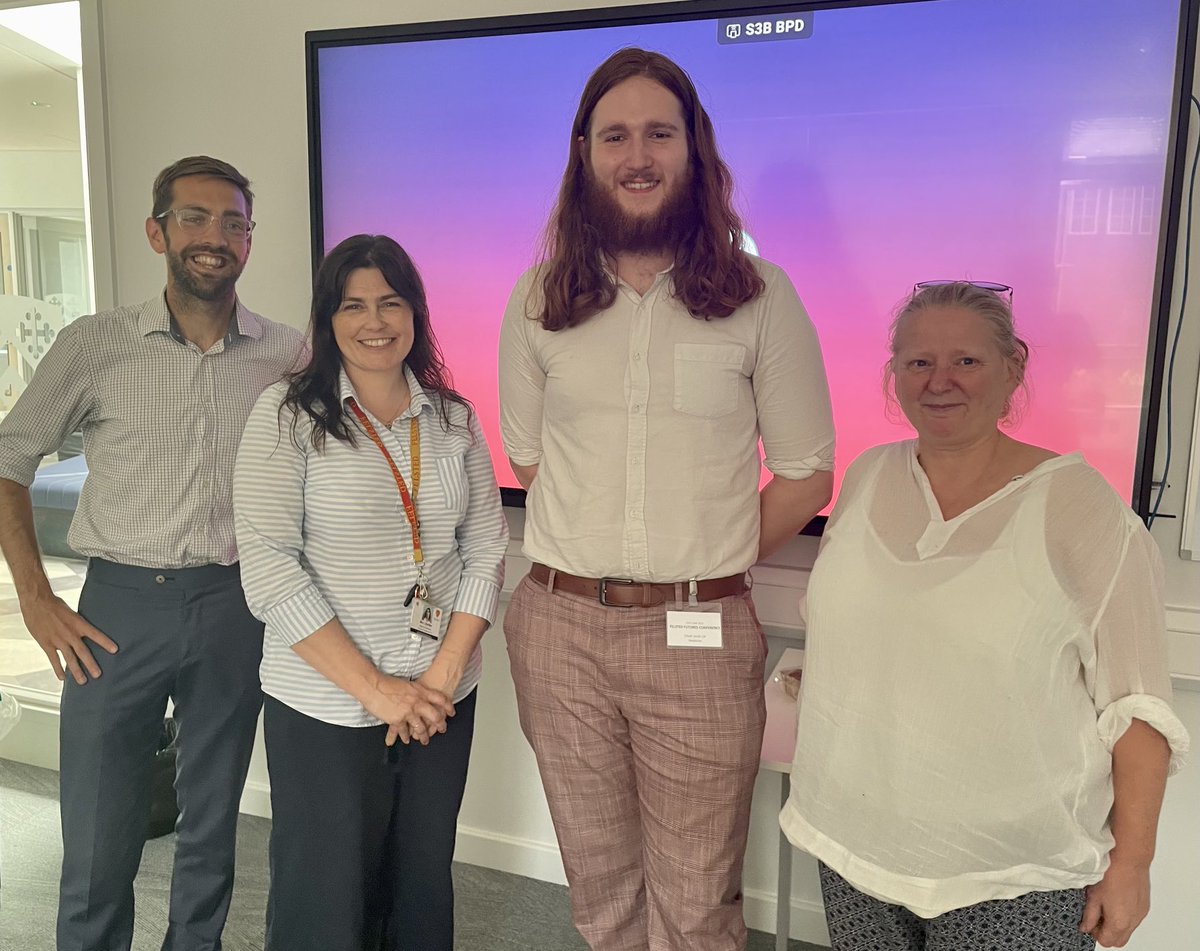 Many thanks to Annie Wade Jones and Elliott Smith for their support of the Futures Day. Annie has embarked on physiotherapy whereas Elliott (shown with some of his AL teachers) is in his third year at UEA reading Medicine.