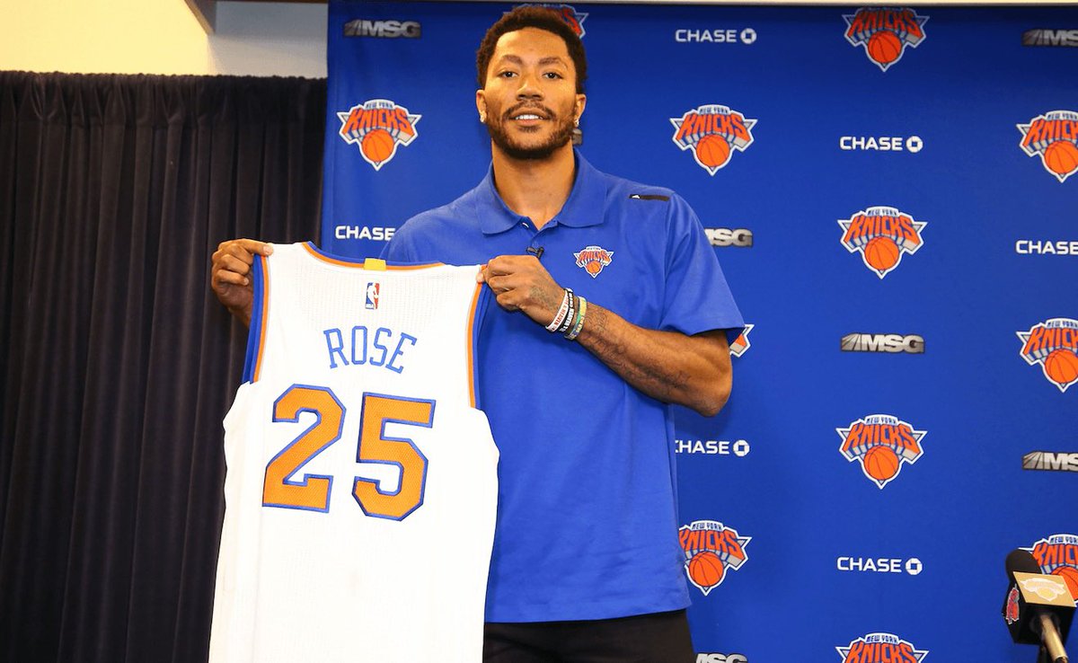 7 years ago, today, the Knicks acquired (for the first time) Derrick Rose 

CHI: Robin Lopez, Jerian Grant, Jose Calderon

NYK: Derrick Rose, Justin Holiday, Damyean Dotson

Rose averaged 18/4/4 in 64 games in his then thought to be lone season in NY https://t.co/boVTNE2tvG