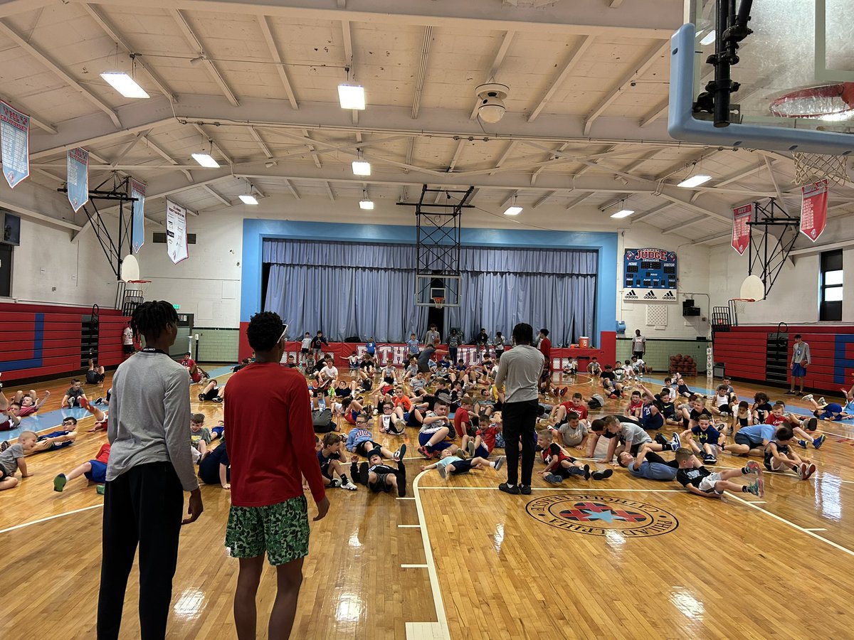 Day 4 ✅. Championship Friday tomorrow. Thanks to @TUMBBHoops guard and former PCL player @hysier for stopping by and sharing his story. Was great with the kids today!! Last day tomorrow!!!