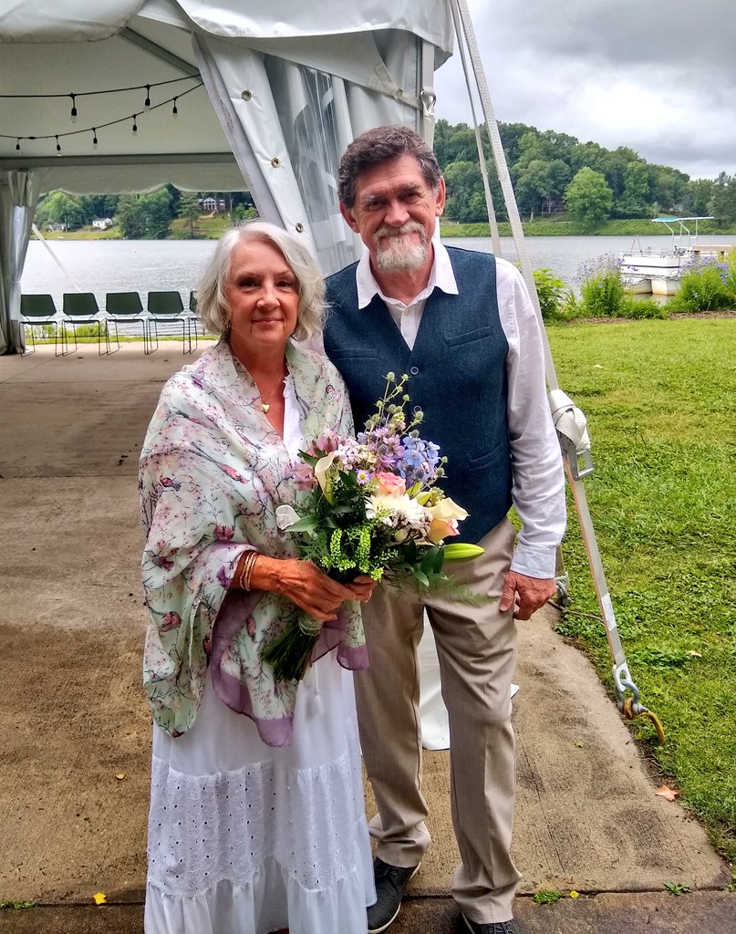 My parents renewing their wedding vows in Western North Carolina at their 50th wedding anniversary. 🍾🎊🎉