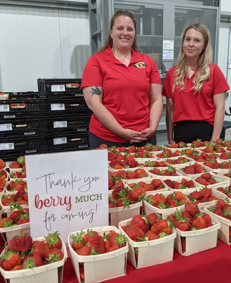 What's memorable about great events is the hospitality. Shout-out to Kaitlynn Green (L) quality control, and Devon Campbell, accounting <a href="/VinelandGrowers/">Vineland Growers</a> offering Norfolk Co. fresh strawberries to attendees at  HQ opening in Jordan Station today. <a href="/growernews/">The Grower</a> <a href="/OntarioBerries/">Berry Growers of Ontario</a>