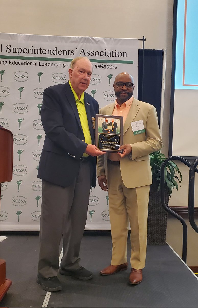 Dr. Barry Williams tweet media