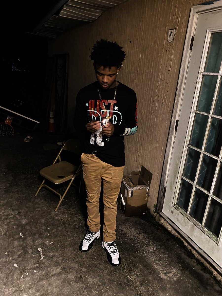 b1itzx's tweet photo. #freespazz🦅🦅🤞🏾 https://t.co/uLM4aIm5g0