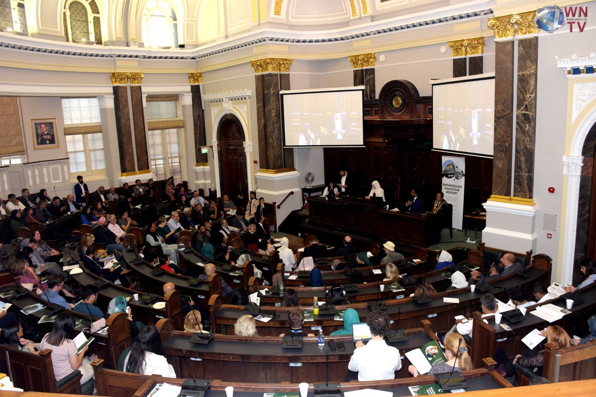 wntvuk's tweet photo. The Birmingham Pakistani Report was officially launched on 20 June at the Birmingham Council House. The inaugural report launch was attended by over 120 guests and speakers including @BrumLordMayor, @CllrJohnCotton, @mcneil_tom, and @SalmaYaqoob @BPakistanReport @BhamCityCouncil https://t.co/8Xc25ob2ou
