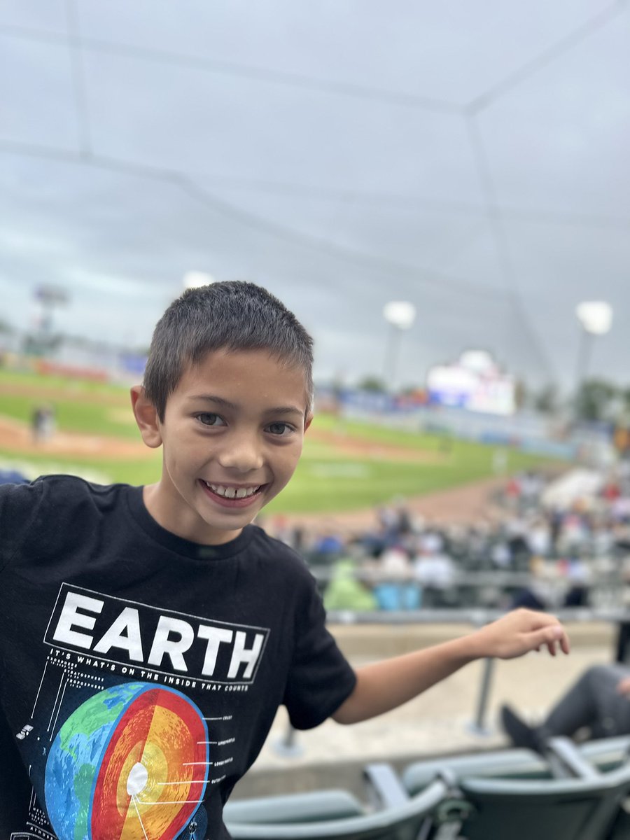 babij630's tweet photo. @SOMPatriots Great night for baseball!⚾️ #somersetpatriots https://t.co/xIfK0mjLkK