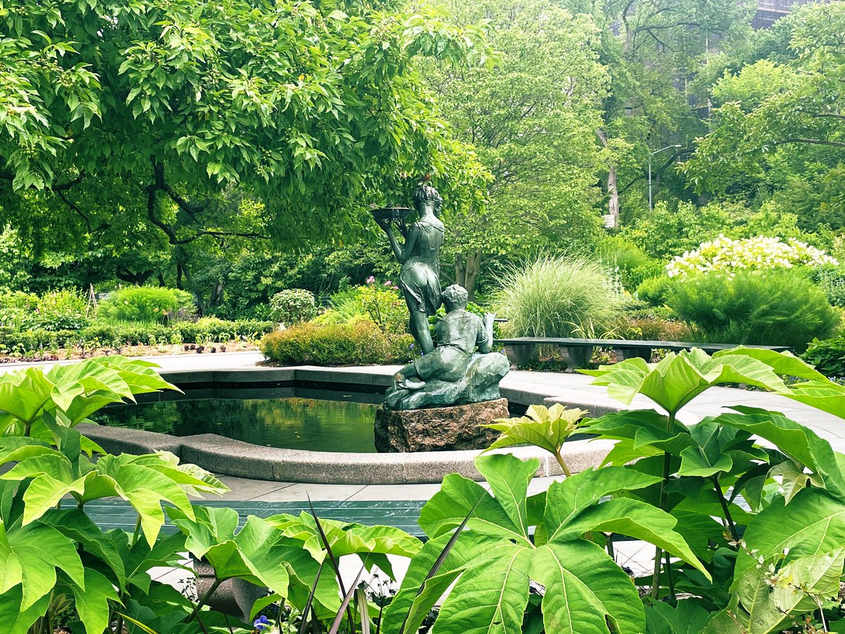 The serenity of the Conservatory Garden @CentralParkNYC #CentralParkBloomWatch