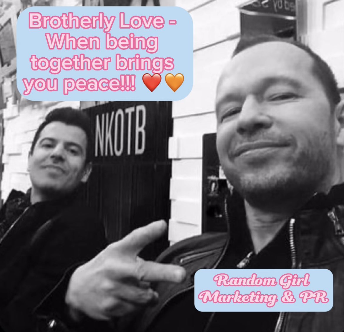 #BrotherlyLove with Jordan and Donnie!!! ❤️🧡 #brothers #love #JordanKnight #peace @DonnieWahlberg #BH #BHFam #BHFamily #Blockhead #BHLove #RandomGirlMarketing
