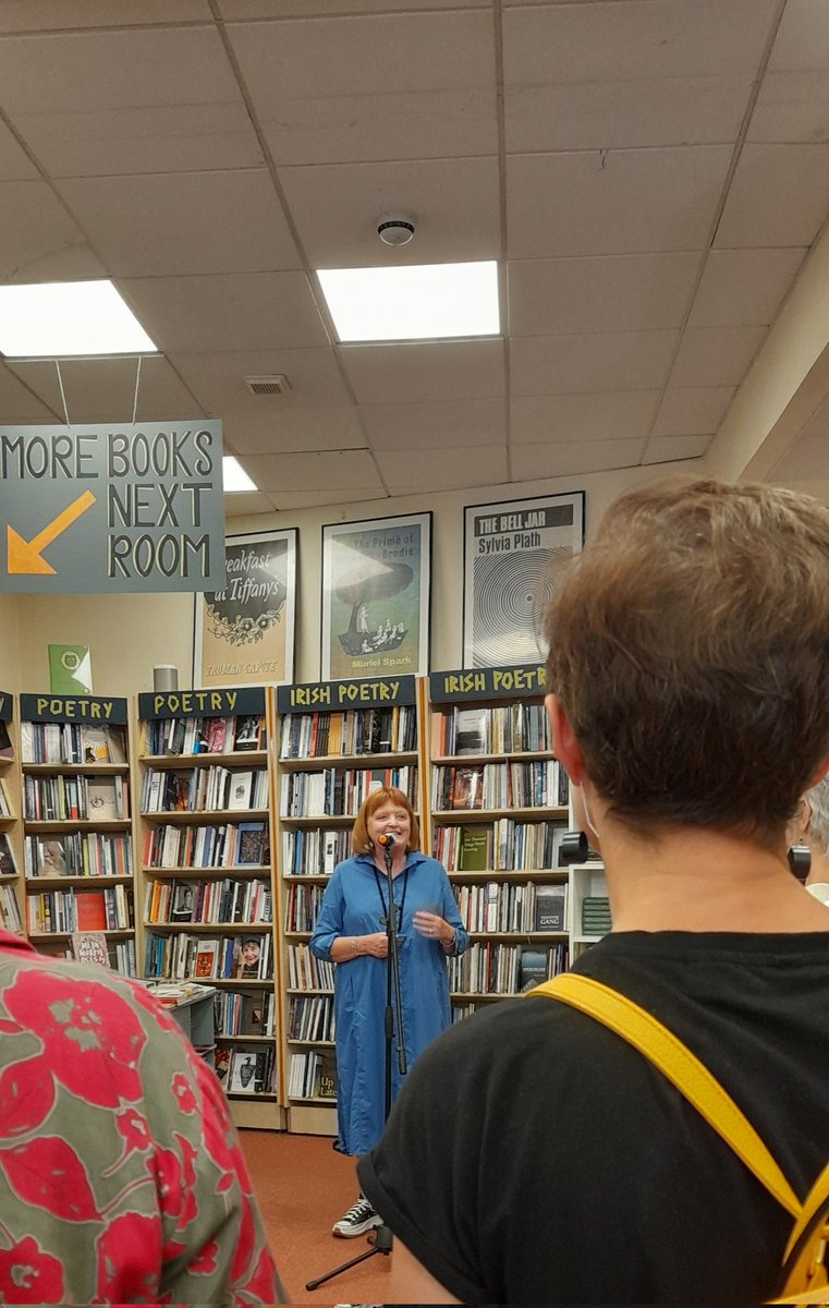 rurooie's tweet photo. Congratulations to the wonderful @PForde123 on the launch of her new book The Girl Who Fell to Earth with @LittleIslandBks at @BooksUpstairs 

It's a brilliantly creative story about an alien landing in Dublin, with lots of mystery and danger for good measure 🌌 https://t.co/IoXQBuFcvo