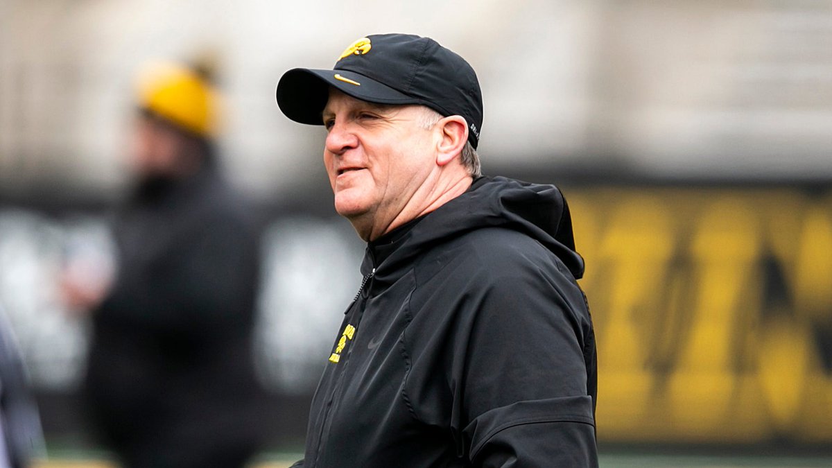 247Sports's tweet photo. Who are college football's best coaches?

@bmarcello dives into the data from the Coach Rating Index via Matrix Analytical Solutions and breaks down the top 10:

https://t.co/GDRShpwQHF https://t.co/v6csfohvox