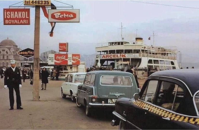 Queue for car ferry at Kabataş, İstanbul, 1970s

Photo ht Muazzez Cılentı