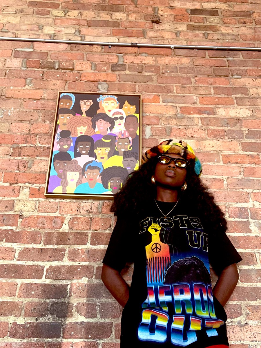 Blachaz3's tweet photo. $25 graphic tee sale ✨ https://t.co/zIG3Uim0sU