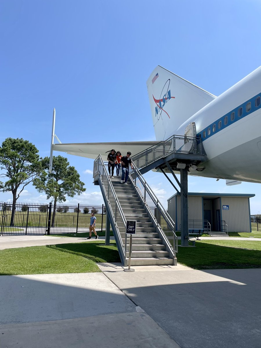 Noé Alexander Denova tweet media